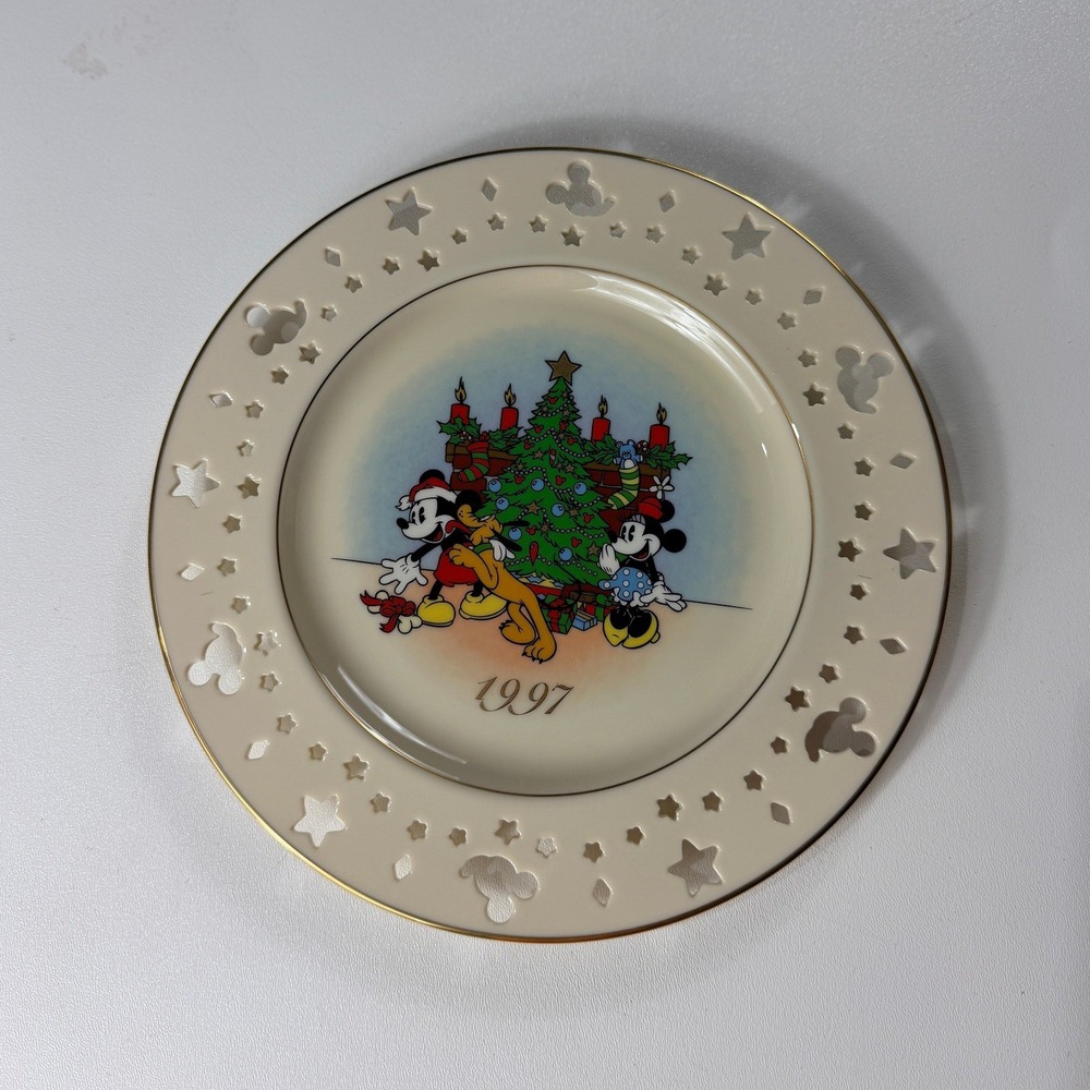 Lenox Disney 1997 Annual Limited Edition Holiday Plate Trimming Trio Mickey Co